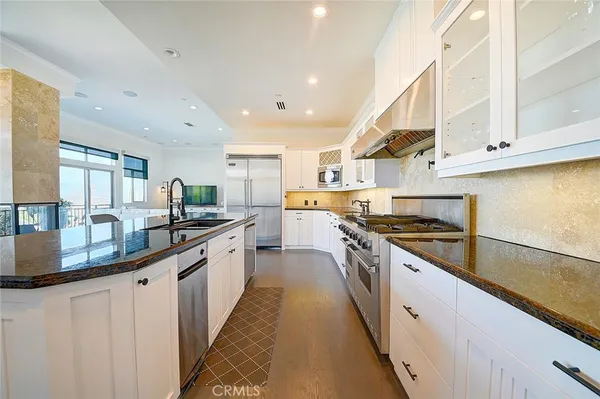 $20,000 | 3952 Oakfield Drive, Sherman Oaks, CA 91423