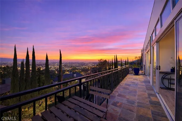 $20,000 | 3952 Oakfield Drive, Sherman Oaks, CA 91423