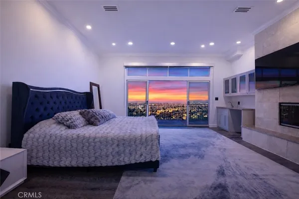 $20,000 | 3952 Oakfield Drive, Sherman Oaks, CA 91423