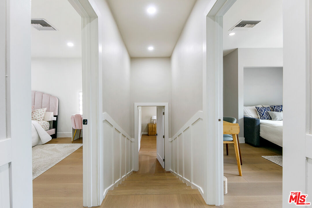 2904 Highridge Road La Crescenta, CA 91214 - Photo 11 of 30