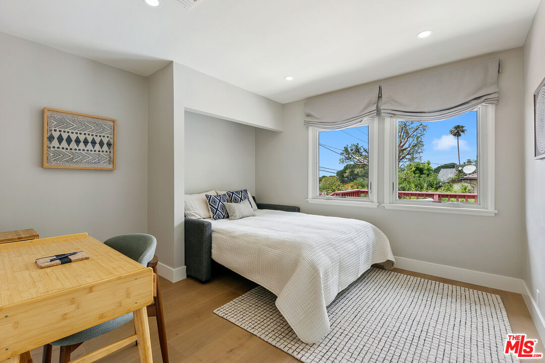 2904 Highridge Road La Crescenta, CA 91214 - Photo 13 of 30