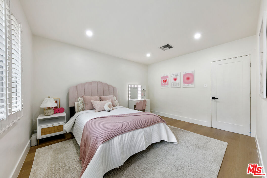 2904 Highridge Road La Crescenta, CA 91214 - Photo 16 of 30