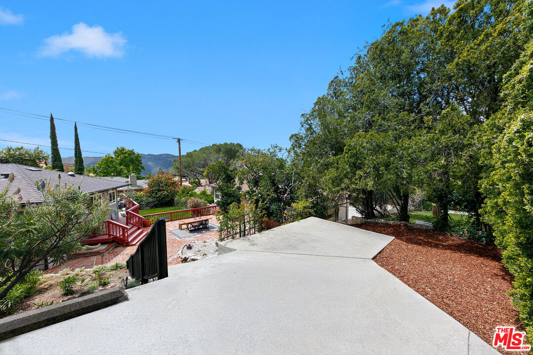2904 Highridge Road La Crescenta, CA 91214 - Photo 25 of 30