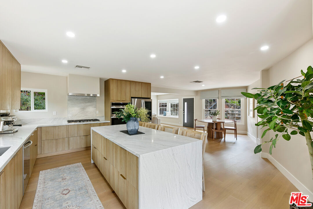 2904 Highridge Road La Crescenta, CA 91214 - Photo 7 of 30