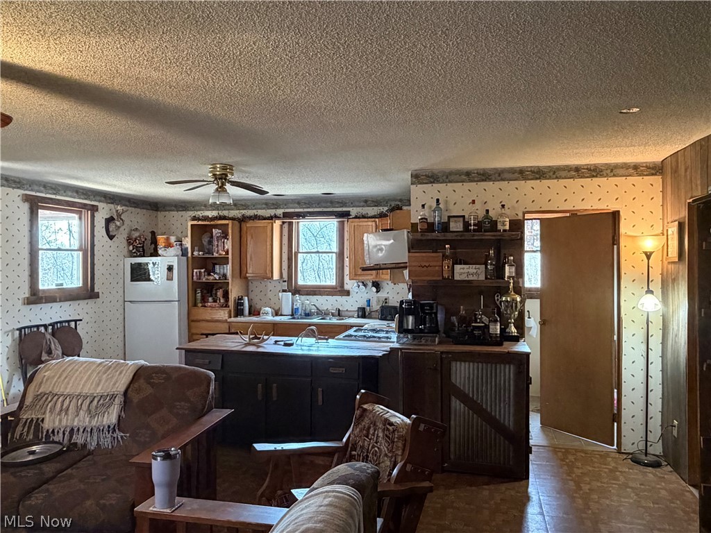 19488 Osborne Road Salesville, OH 43778 - Photo 2 of 22