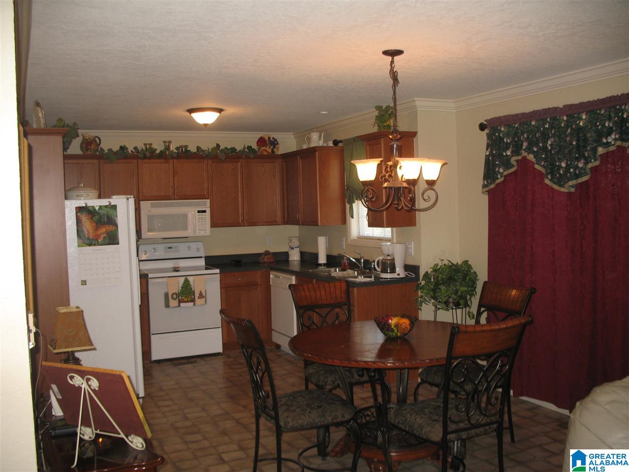 1010 Sunset Way Odenville, AL 35120 - Photo 2 of 32
