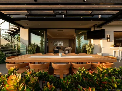 $30,000,000 | 5416 Candlelight Drive, La Jolla, CA 92037