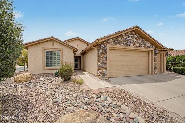 $379,900 | 6709 West Willow Way, Florence, AZ 85132