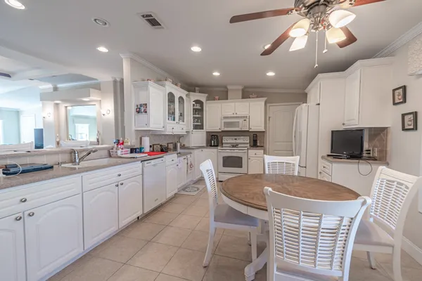 $269,000 | 352 Walden Lake Road, Conway, SC 29526