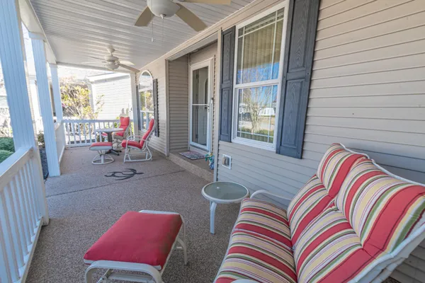 $269,000 | 352 Walden Lake Road, Conway, SC 29526