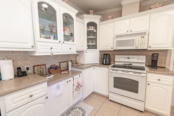 $269,000 | 352 Walden Lake Road, Conway, SC 29526