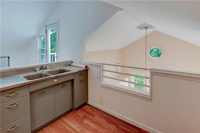 $549,999 | 4738 Holly Street, Kansas City, MO 64112