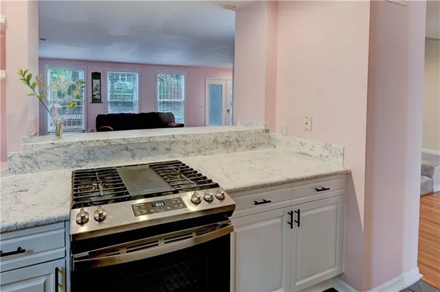 $549,999 | 4738 Holly Street, Kansas City, MO 64112