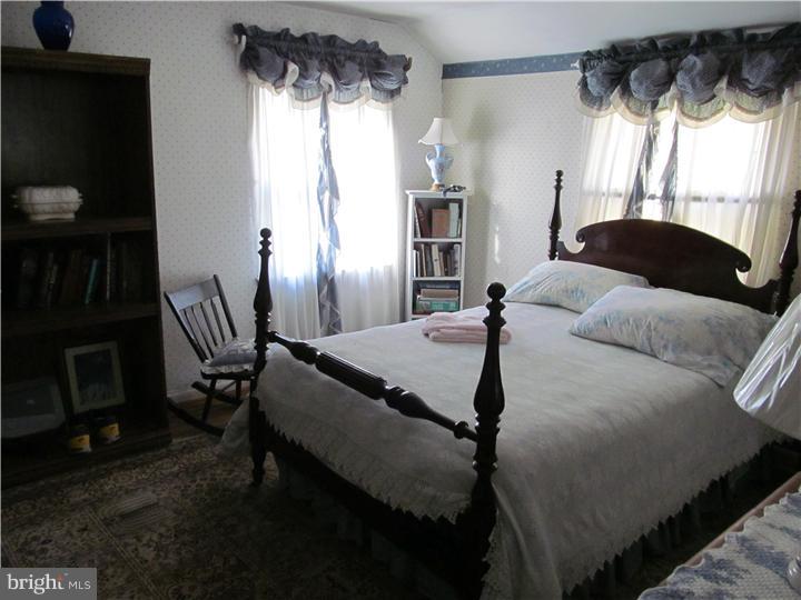 106 Pearl Croft Road Cherry Hill, NJ 08034 - Photo 13 of 20