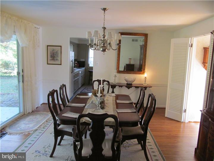 106 Pearl Croft Road Cherry Hill, NJ 08034 - Photo 5 of 20