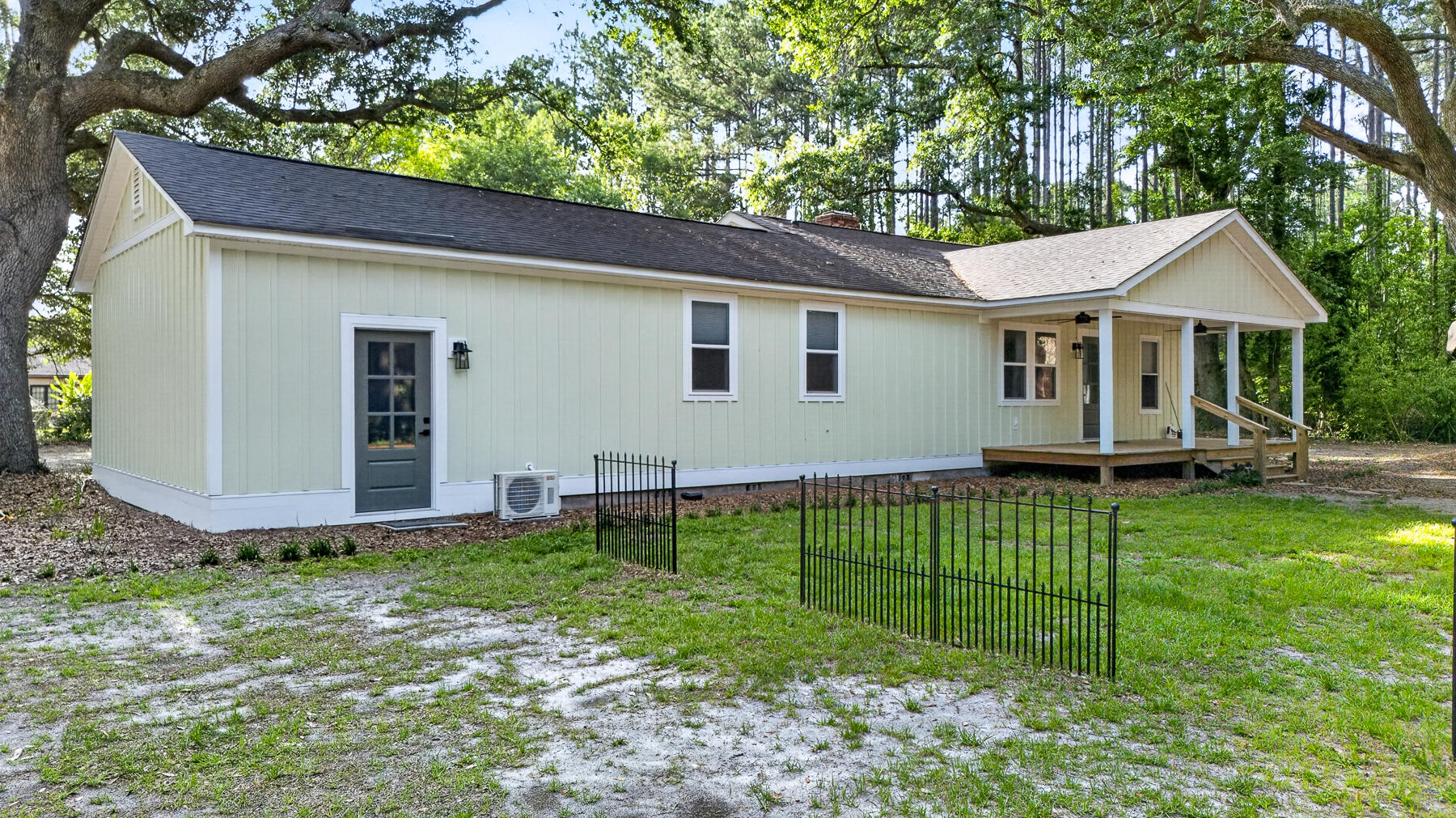 516 Dodge Lane Pinopolis, SC 29469 - Photo 5 of 29 MD-9