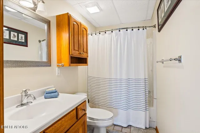 $1,114,900 | 128 Fox Lane, La Follette, TN 37766