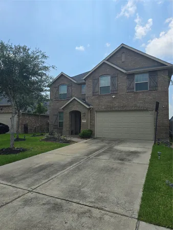$2,350 | 19715 Lakeside Pointe Court, Richmond, TX 77407