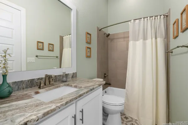$2,449,000 | 30 VERDE Point, Boerne, TX 78006