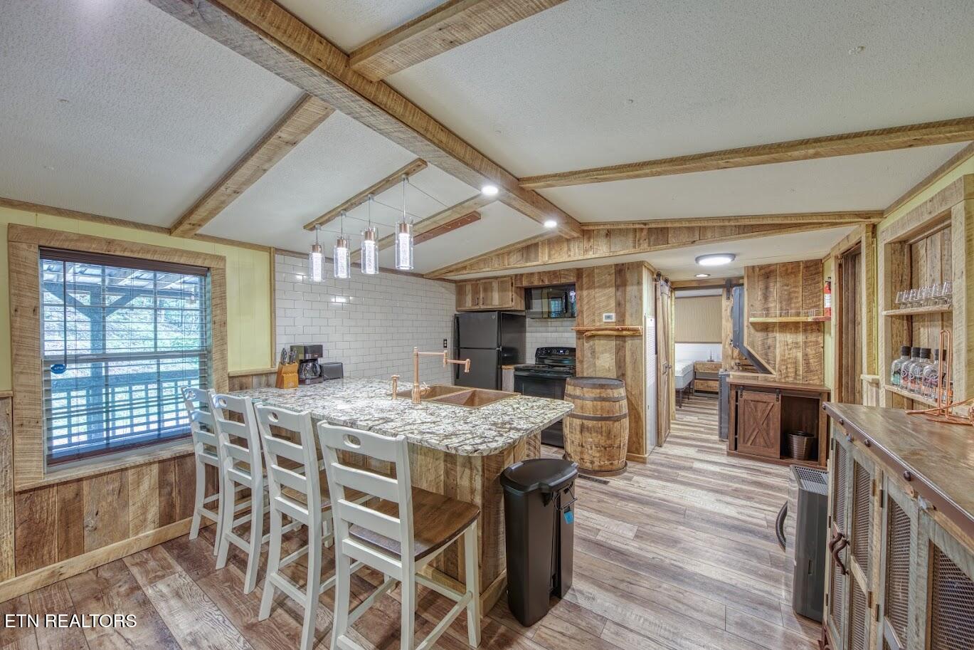 2029 Mountain Spring Way Sevierville, TN 37876 - Photo 3 of 21 breakfast bar