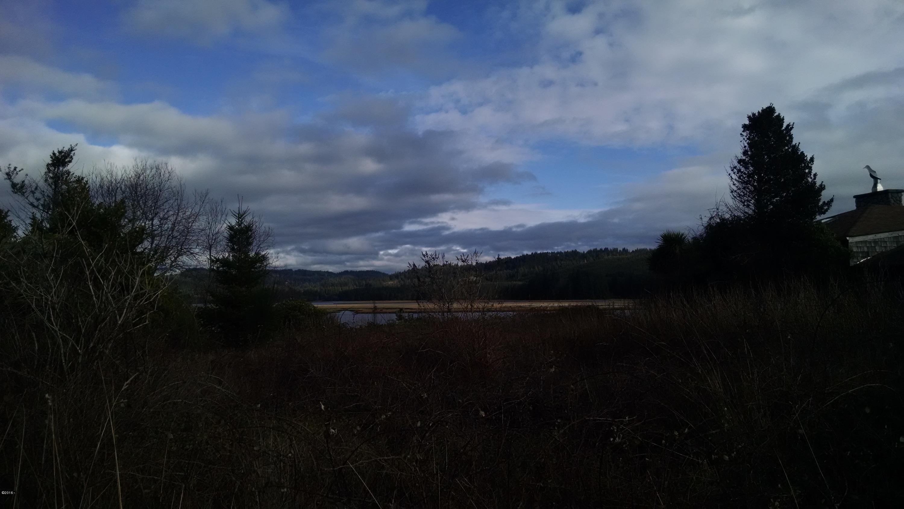 403 Southeast Moffitt Road Waldport, OR 97394 - Photo 1 of 2 403 Moffitt #700 river front
