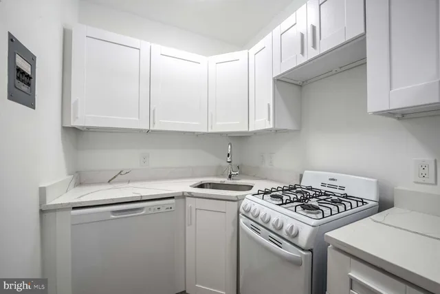 $235,000 | 1727 Massachusetts Avenue Northwest, Unit 108, Washington, DC 20036
