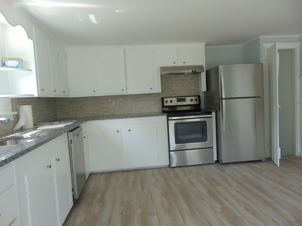 206 Glen Charlie Road Wareham, MA 02538 - Photo 5 of 25 Gallery Image 5