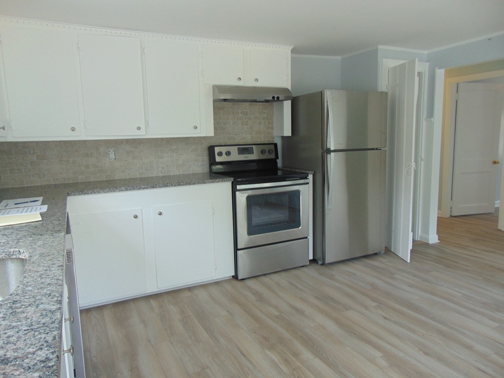 206 Glen Charlie Road Wareham, MA 02538 - Photo 6 of 25 Gallery Image 6