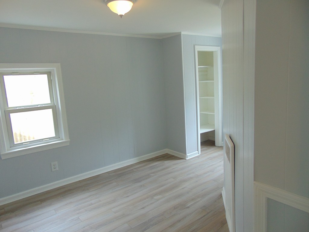 206 Glen Charlie Road Wareham, MA 02538 - Photo 8 of 25 Gallery Image 8