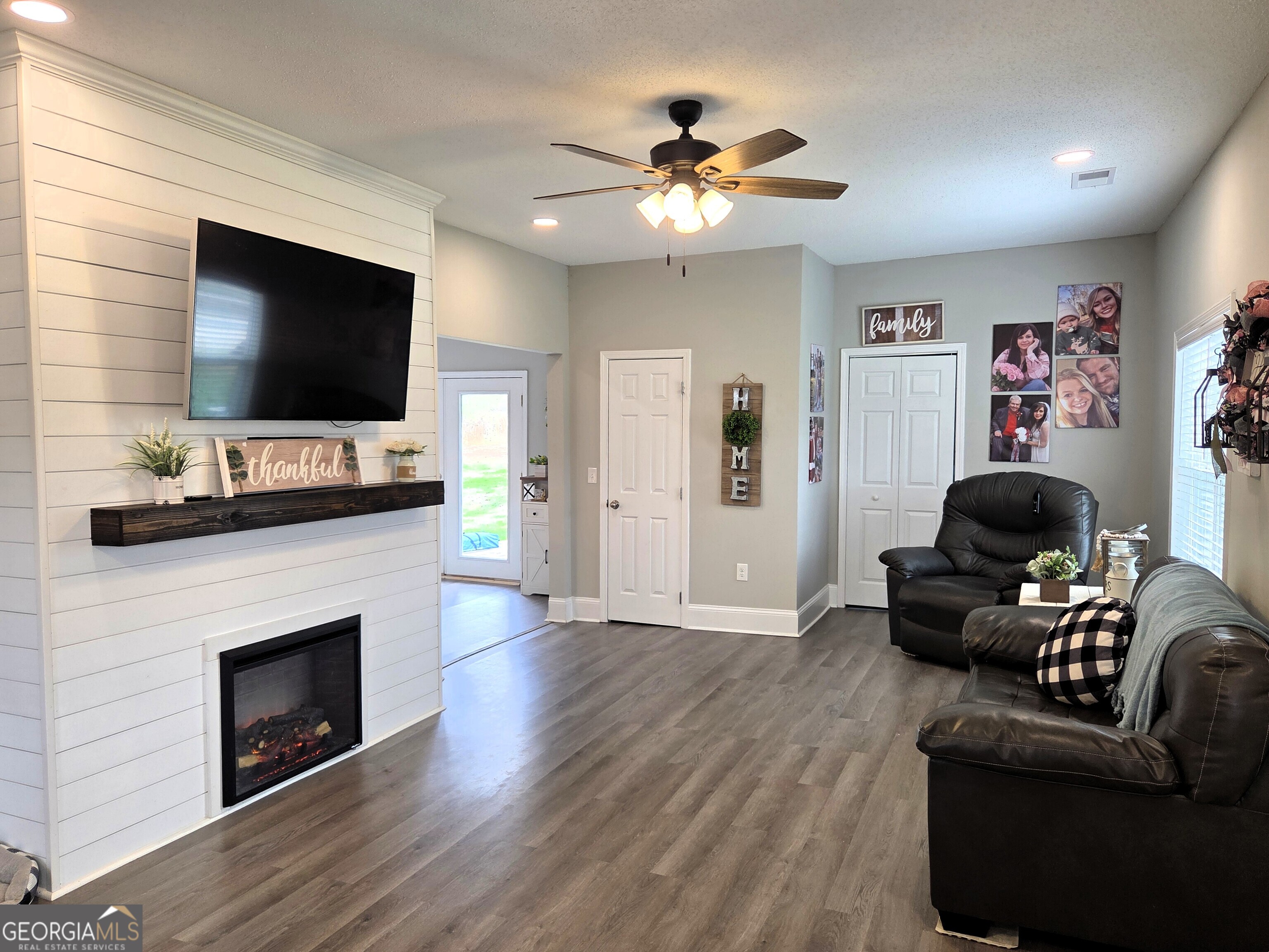 464 Hair Lake Road Summerville, GA 30747 - Photo 2 of 37 a living room with furniture and a flat screen tv