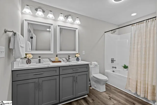 $340,000 | 138 South Church Street, Duncan, SC 29334