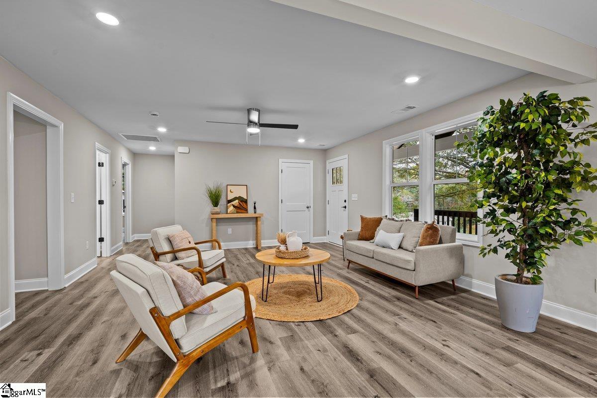 138 South Church Street Duncan, SC 29334 - Photo 5 of 22