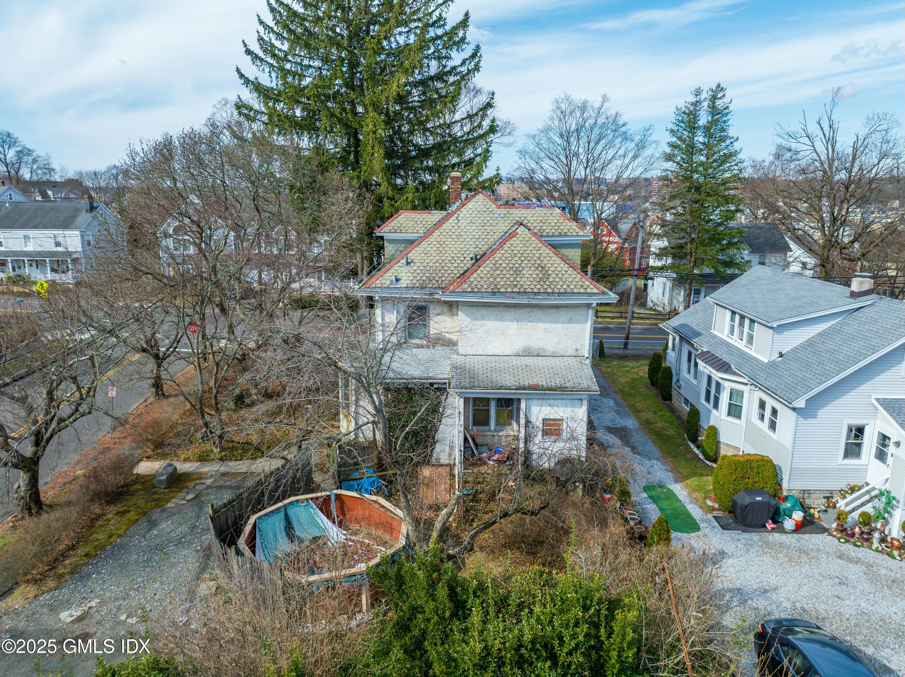 135 Byram Road Greenwich, CT 06830 - Photo 2 of 9 tempImage19VXQr