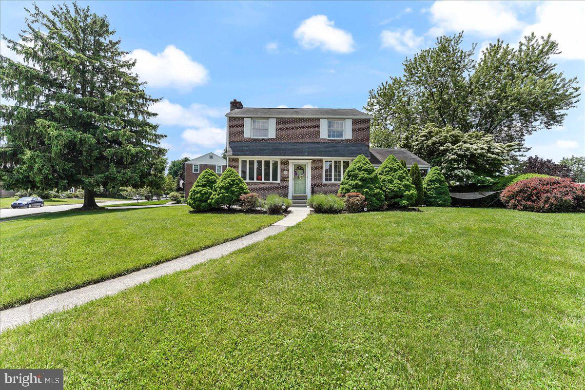 334 Bennett Road Springfield, PA 19064 - Photo 2 of 33