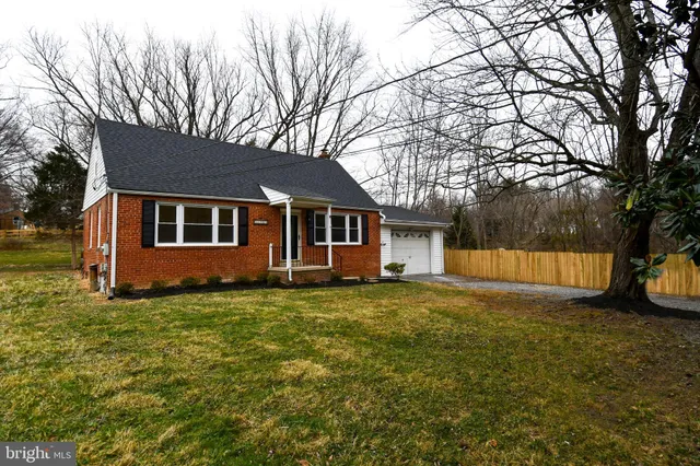 $590,000 | 26904 Overlook Street, Damascus, MD 20872