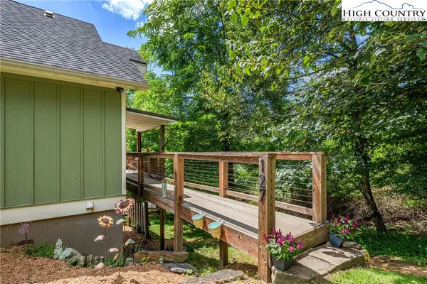 $485,000 | 127 Sun Haven Lane, Boone, NC 28607