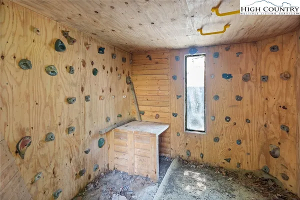 $485,000 | 127 Sun Haven Lane, Boone, NC 28607