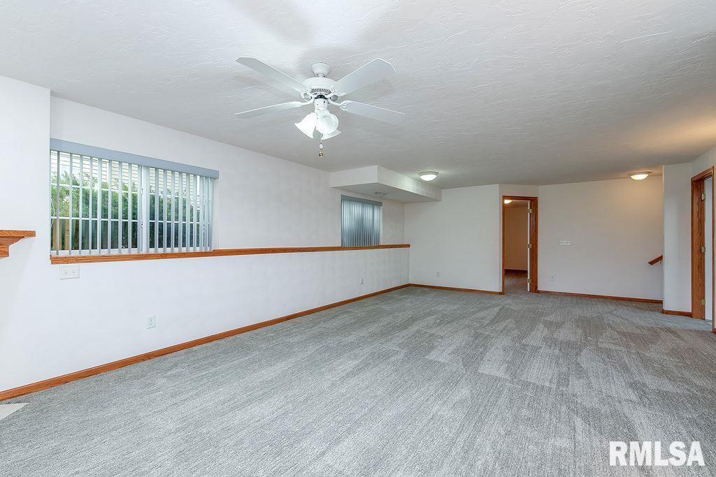 5251 Red Fox Road Bettendorf, IA 52722 - Photo 19 of 24