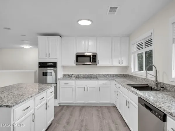$825,000 | 11285 Homestead Lane, Flagstaff, AZ 86004