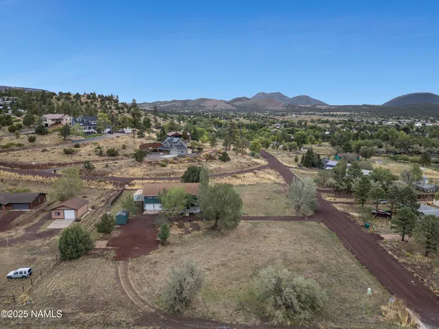 $845,000 | 11285 Homestead Lane, Flagstaff, AZ 86004