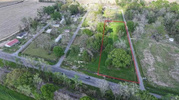 $35,000 | 1 Highway 1, Batchelor, LA 70715