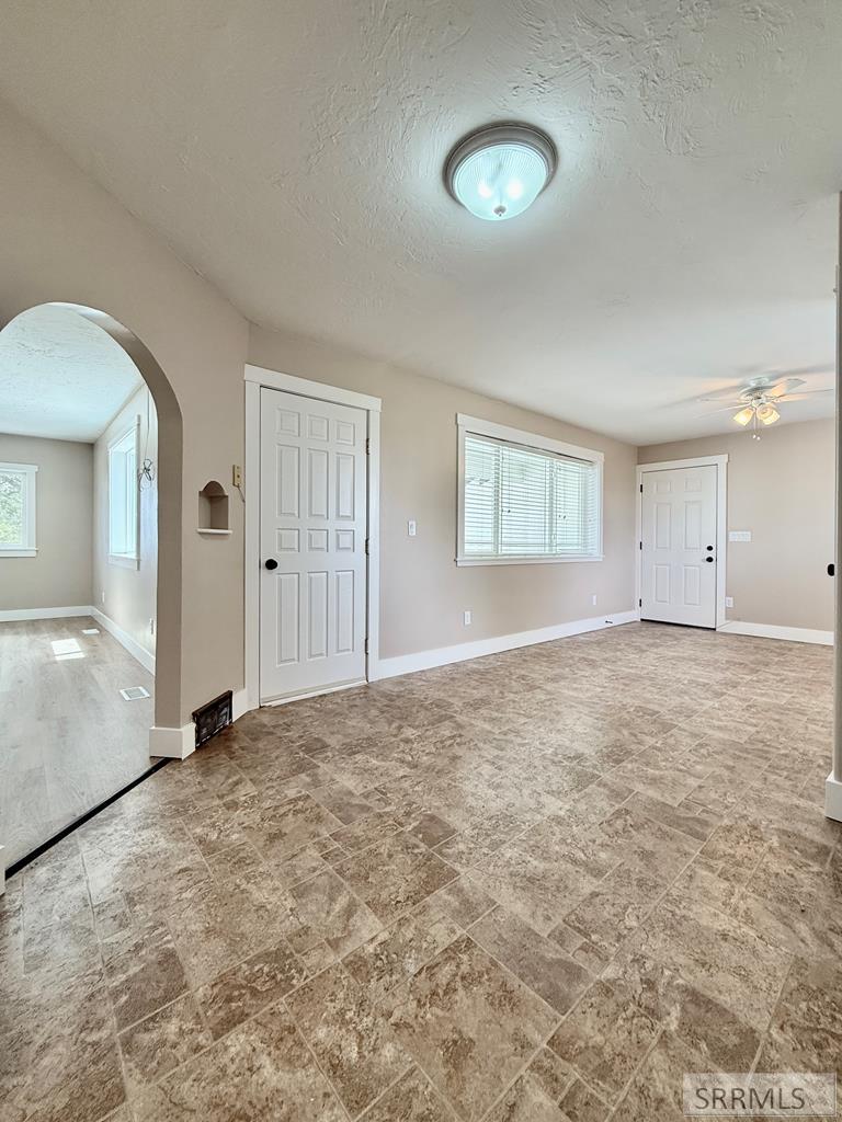 709 North 3400 East Menan, ID 83434 - Photo 14 of 22