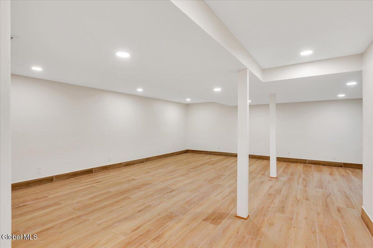 49 Tabor Road Halfmoon, NY 12118 - Photo 45 of 64 49-49 Tabor Road-49