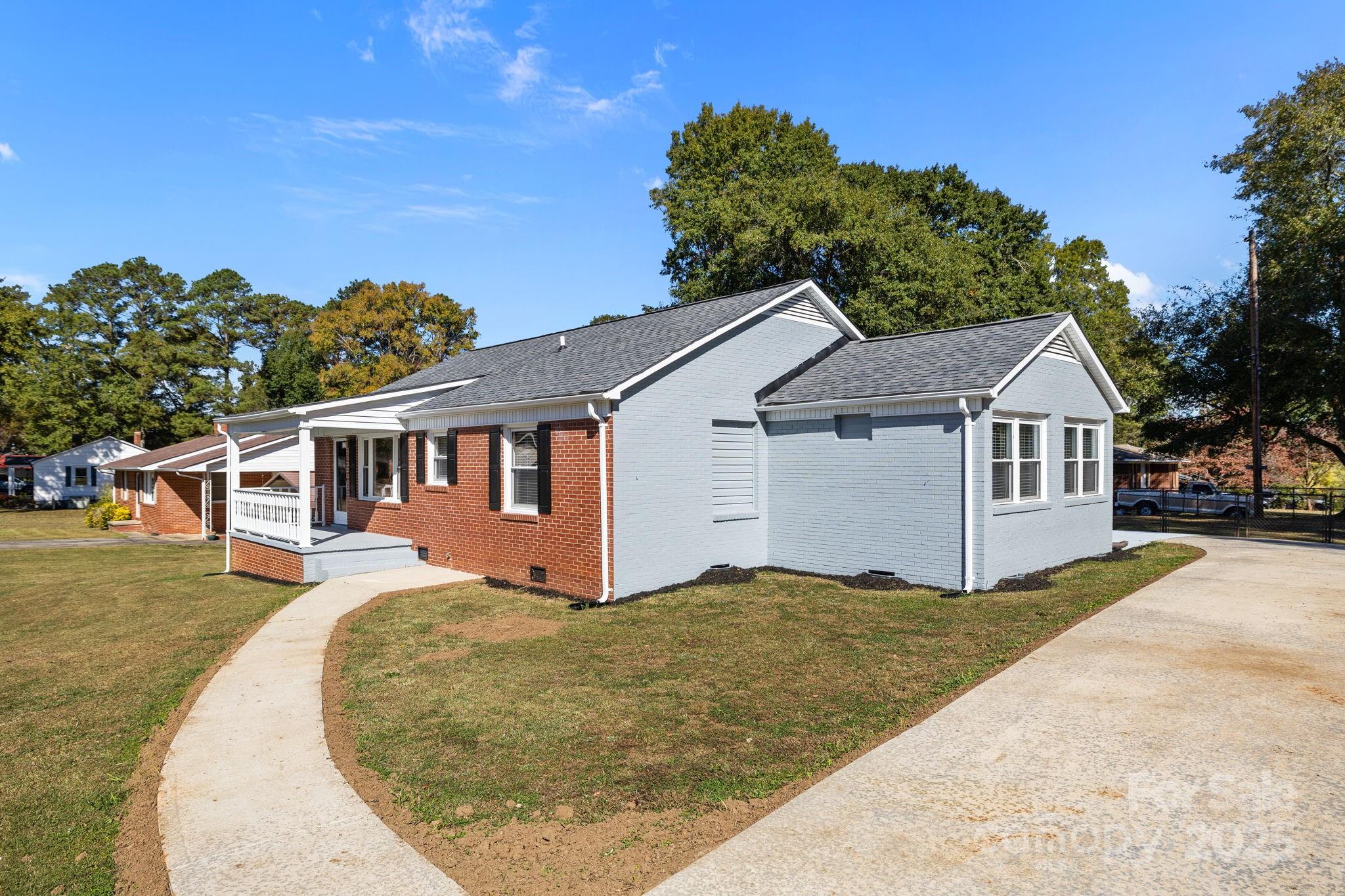 1804 Bennett Road Lancaster, SC 29720 - Photo 33 of 41 a front view of a house with a yard