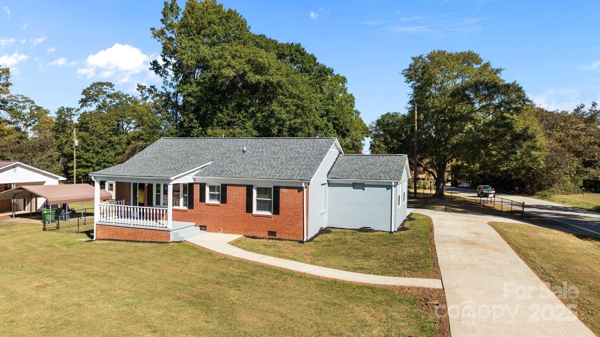 1804 Bennett Road Lancaster, SC 29720 - Photo 34 of 41 a front view of a house with a yard