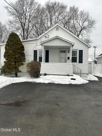 $1,495 | 206 Stoodley Place, Rotterdam, NY 12303