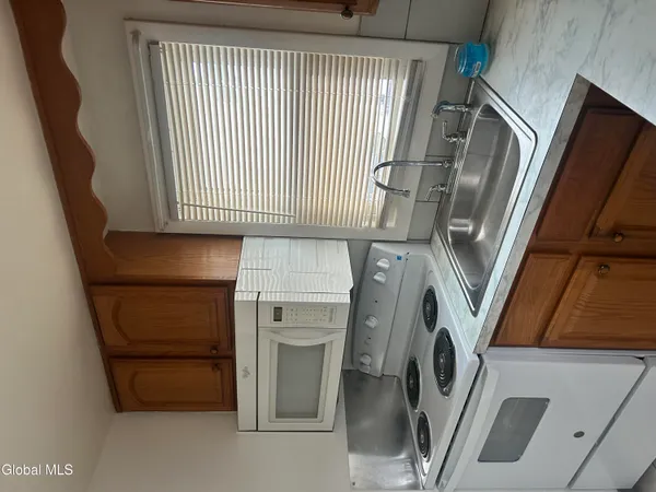 $1,495 | 206 Stoodley Place, Rotterdam, NY 12303