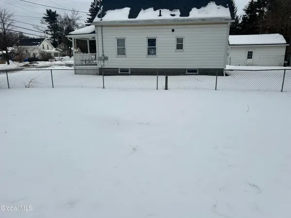 $1,495 | 206 Stoodley Place, Rotterdam, NY 12303