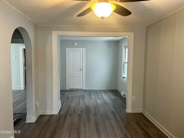 $1,495 | 206 Stoodley Place, Rotterdam, NY 12303