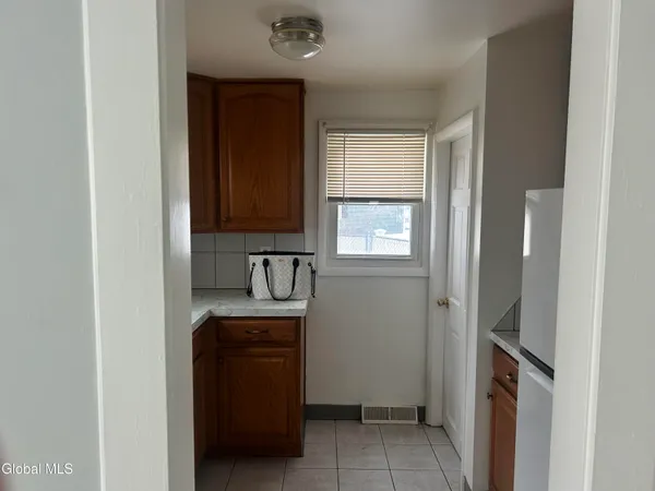 $1,495 | 206 Stoodley Place, Rotterdam, NY 12303